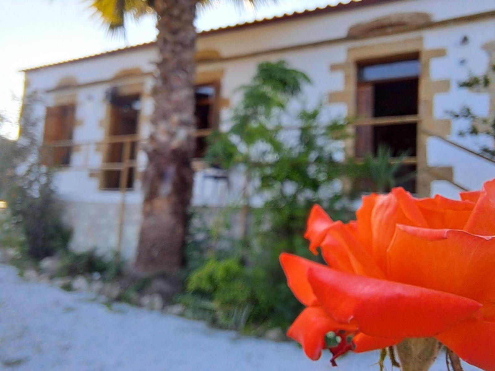 Villa Nama Kissamos Bagian luar foto